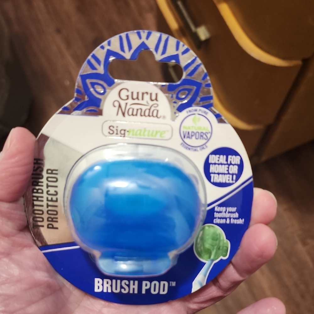 Blue Toothbrush Protector - Picture 3 of 3